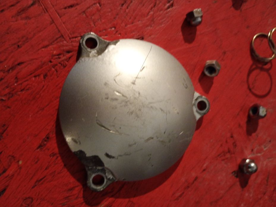 Pokrywka filtra oleju do Suzuki Intruder VL 125