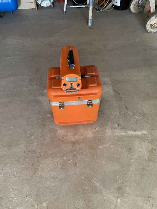 Laser (Indicado p/ canalização)