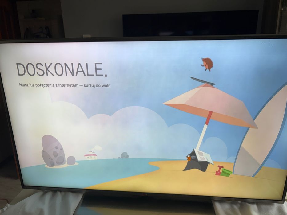 LG 47 lub 55 serii LB z funkcją Smart