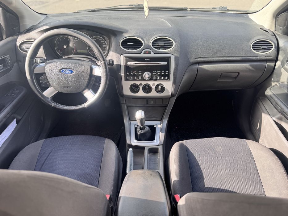 Ford focus 2007 com poucos kms