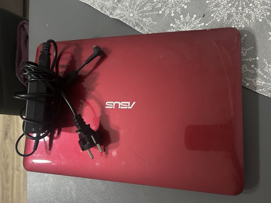 Sprzedam Laptop ASUS!