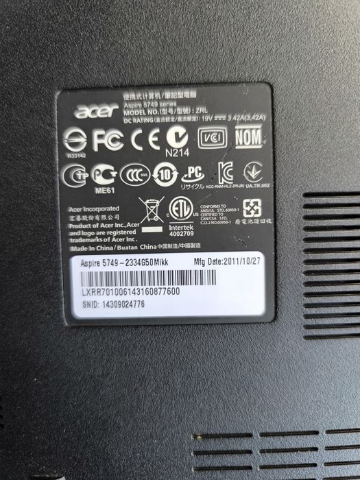 Acer Aspire 5749
