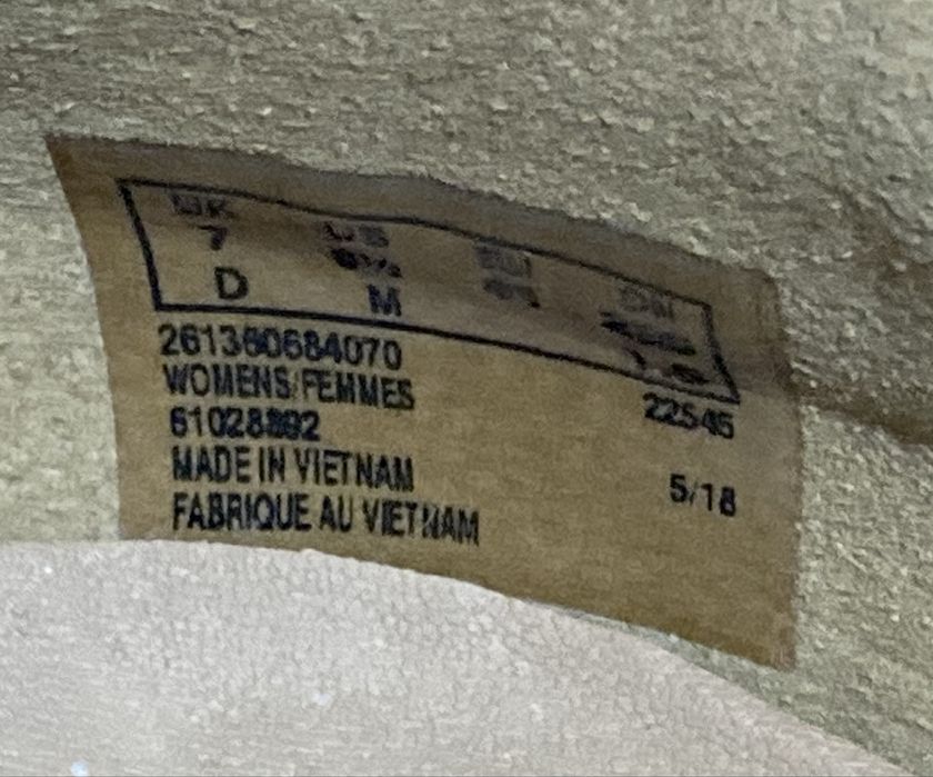 Туфлі шкіряні жіночі CLARKS кросівкиі. Розмір 41 (26.5 см)