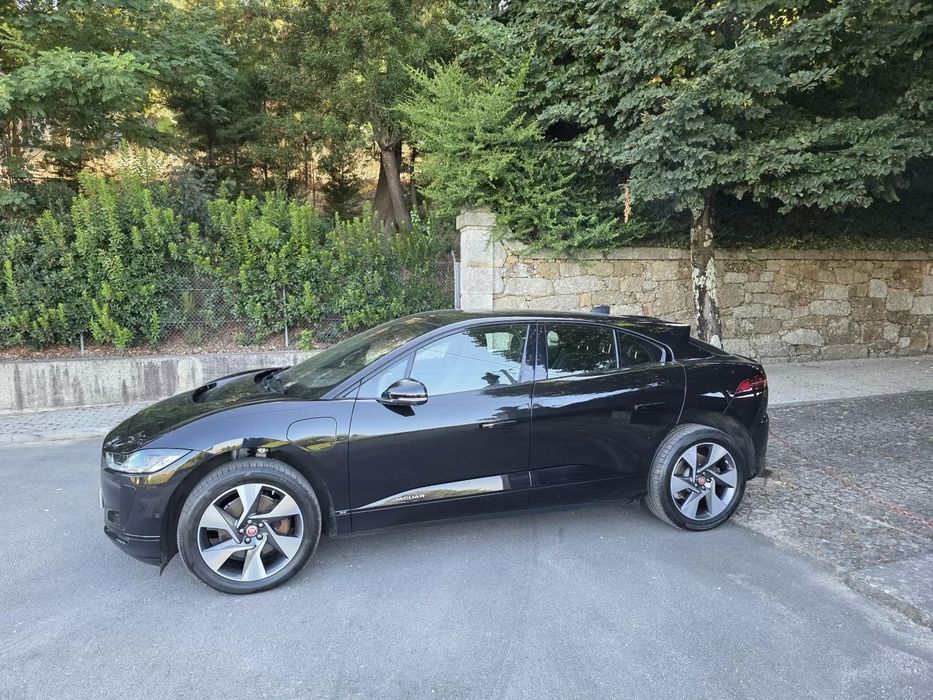 Jaguar I-Pace EV400 AWD SE