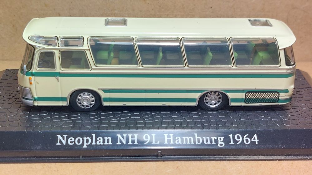 Autocarro Neoplan NH 9L Hamburg 1964