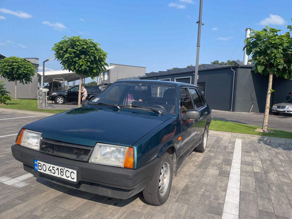 Продам ВАЗ 21099