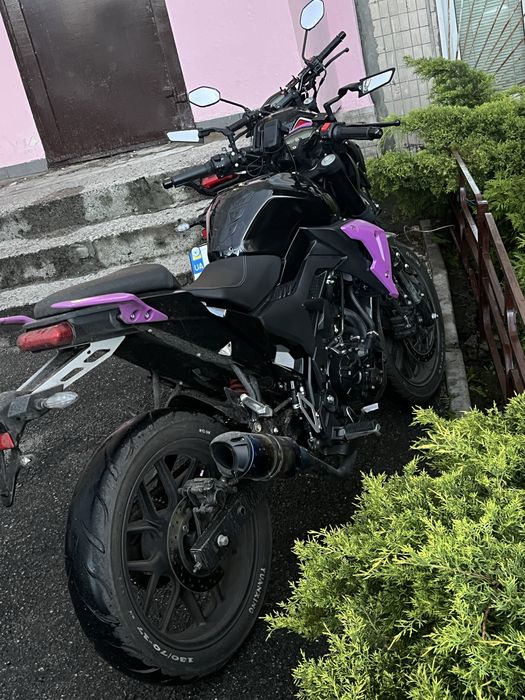 Lifan sr220.