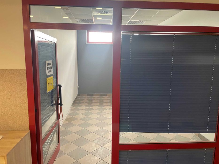 Wynajmę lokal handlowo - usługowy w Sochaczewie (ul. Gawłowska)