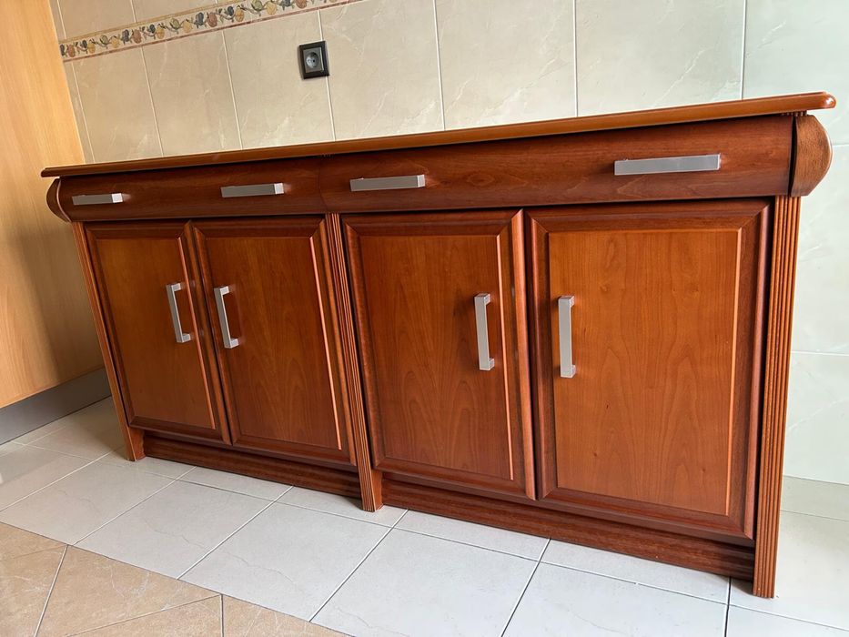 Aparador sala em cerejeira