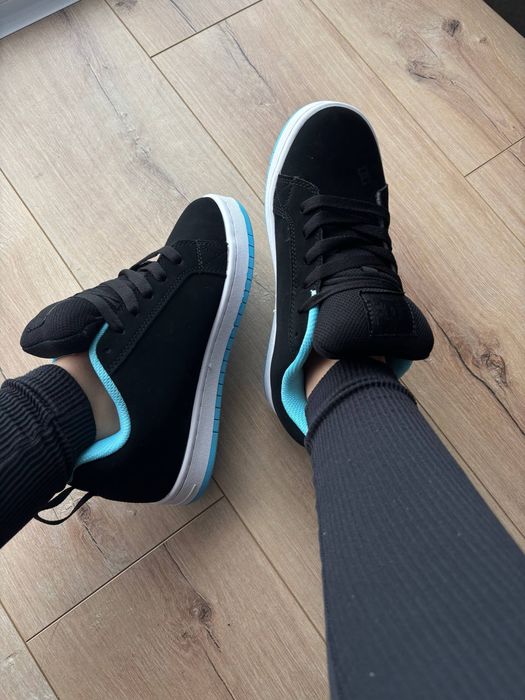 DC Court Graffik Black Blue