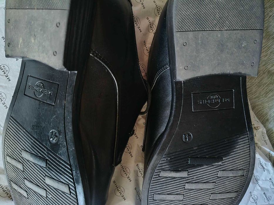 Buty eleganckie.