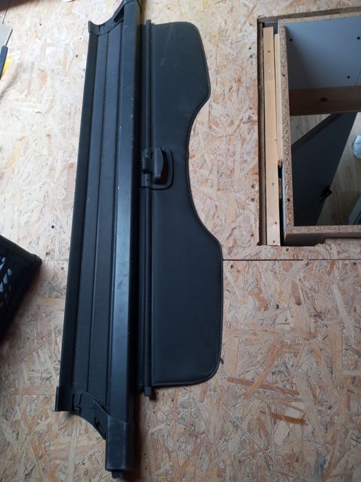 Roleta do bagażnika ford focus 1.6 kombi ghia rok 2006