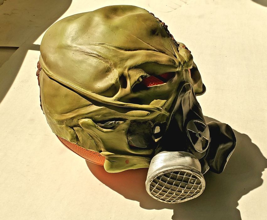 Маски, що лякають навіть дзеркало — для тих, хто не боїться силікону )