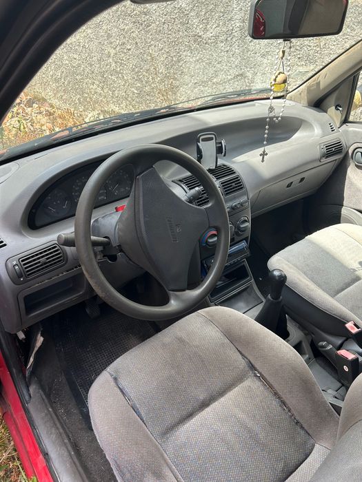Carro Fiat Punto