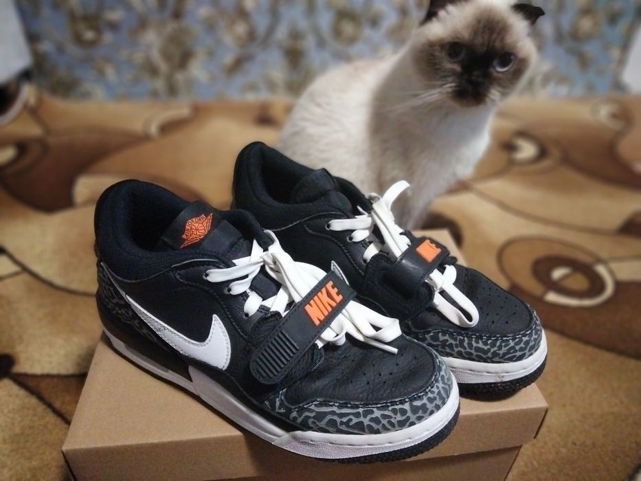 кросівки Nike 39 розмір