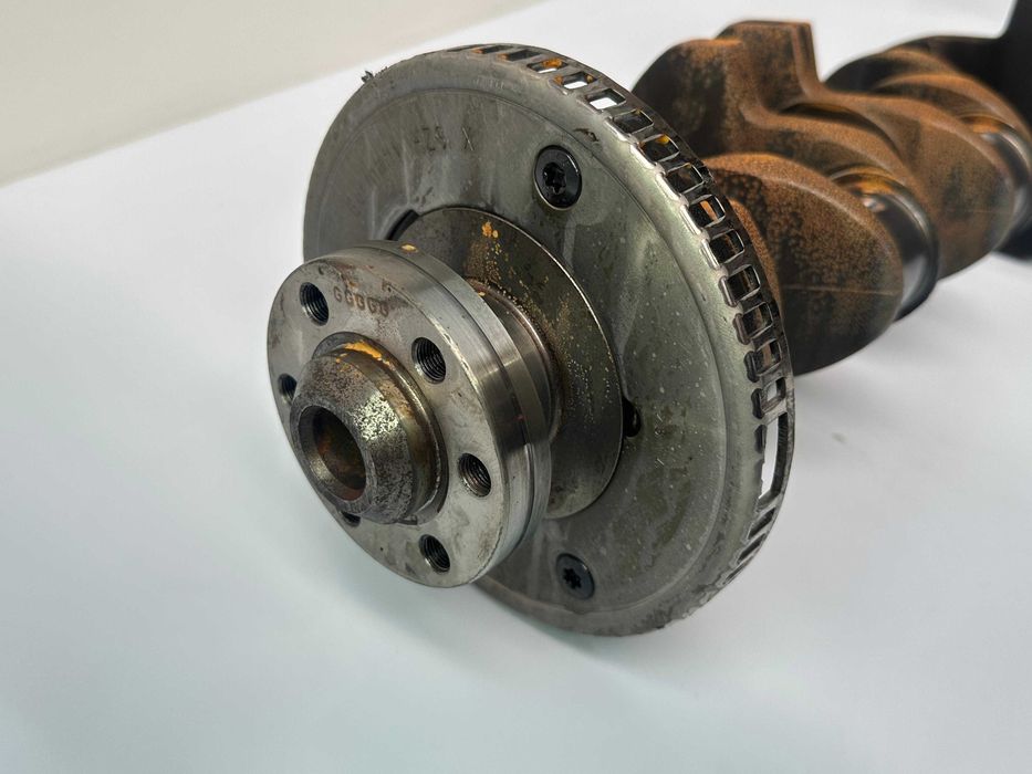 Cambota do motor VW Golf V 1.6FSI (BGU)