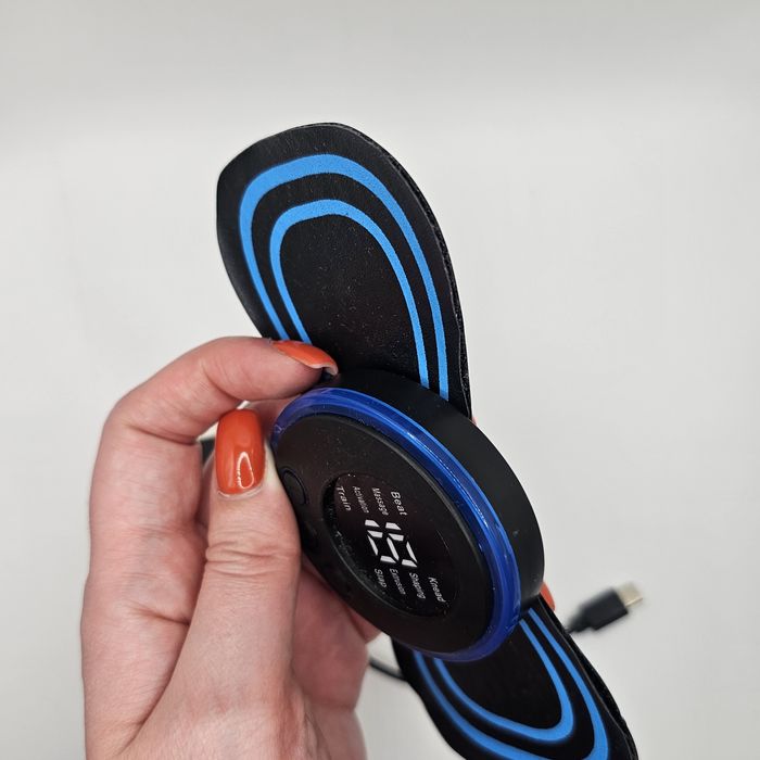 Masażer elektrostymulator EMS