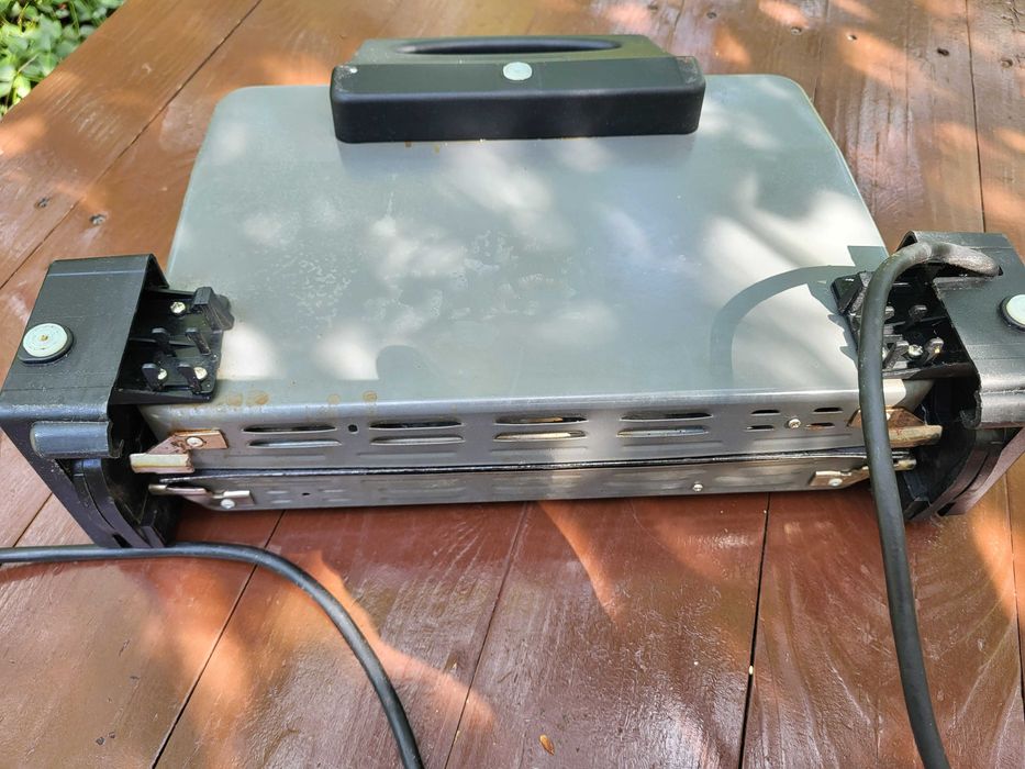 Grill elektryczny Silvercrest 2000w. z funkcją tostera opiekacza 3w1