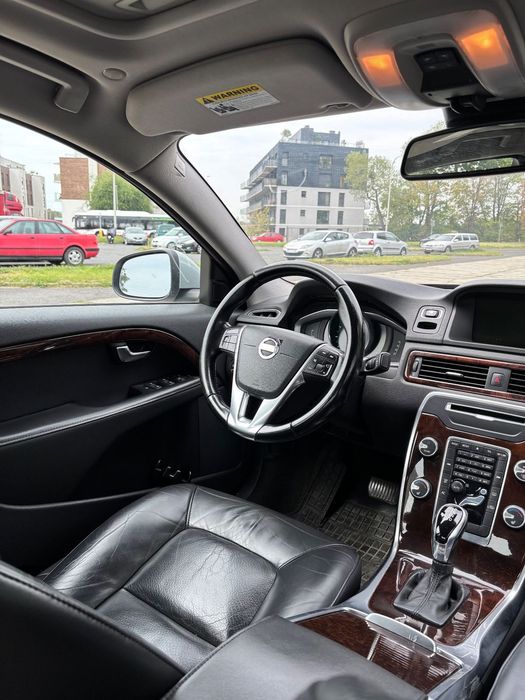 Volvo S80