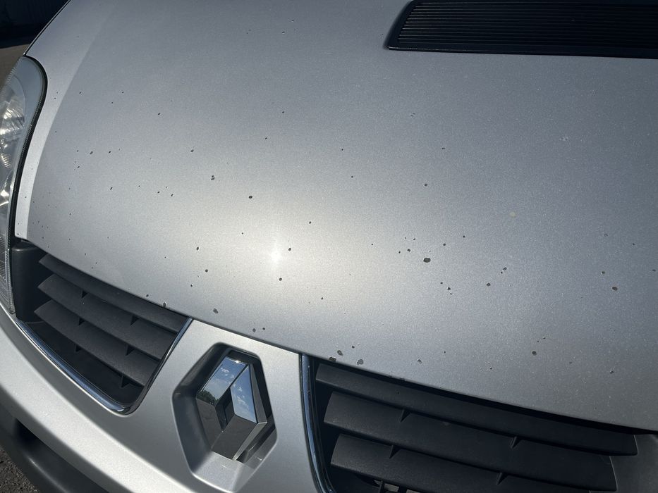 Renault Trafic 2.5 (2010”), 9000$