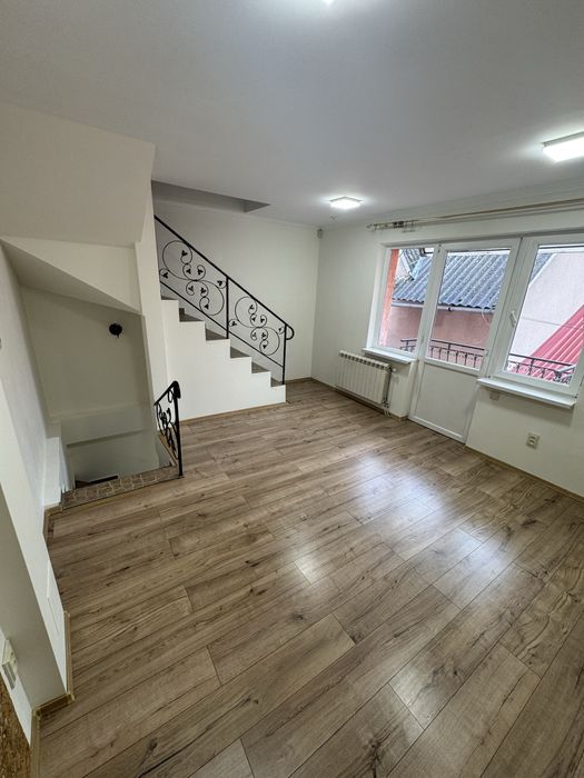 КОРЗО Оренда офісного приміщення 60кв комерція