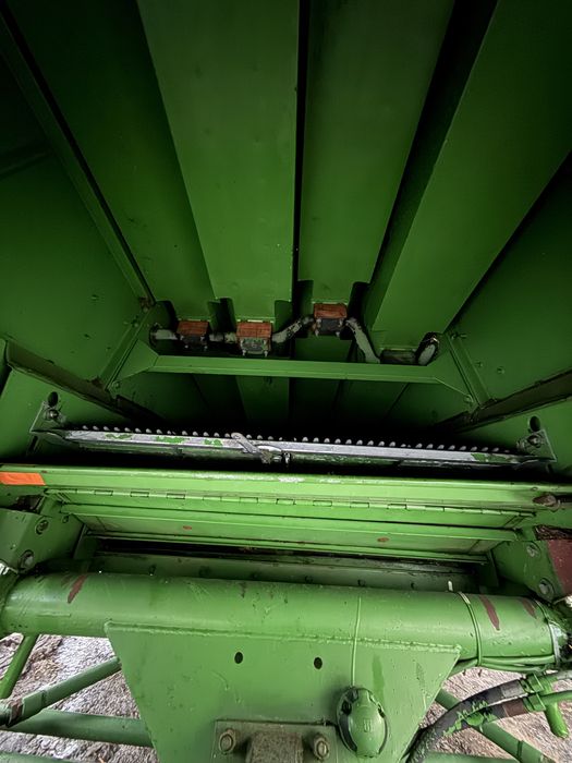 Свіжопривезений John Deere 1065 , Klima, жатка 3,65 візок Хороший стан