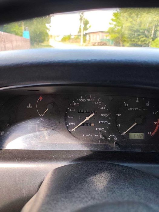 Продам  автомобіль