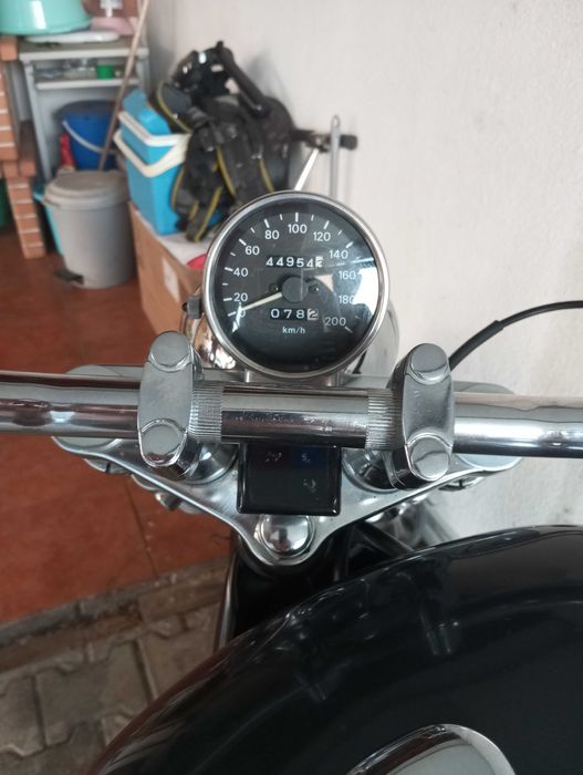 Suzuki Intruder 1400, vendo ou troco