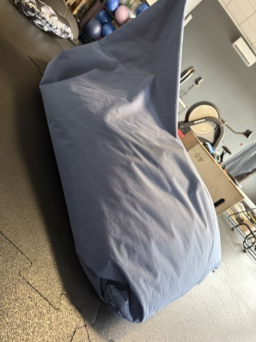 Puff duzy wyoelnienie kulkowe kolor granat