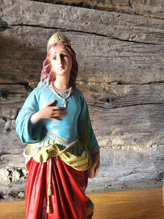 Stara figurka Święta Barbara