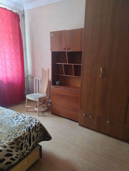 Срочно сдам 3 ком.  кв. ру в Центре!