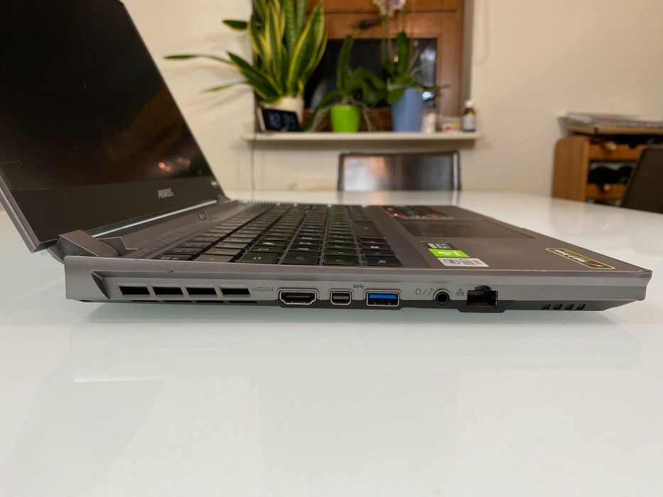Aorus 15g WB stan bardzo dobry