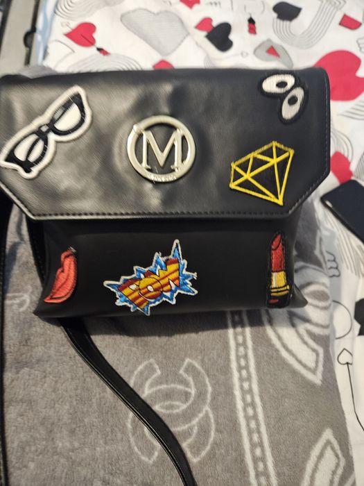 Torebka naszywki czarna