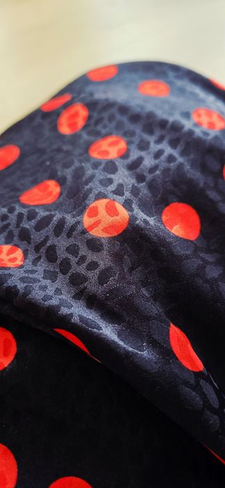 Asos Satynowa czarna sukienka w kropki S