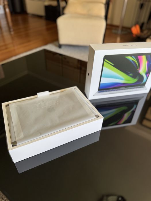 MacBook Pro 13 M2 512Gb SSD 2023