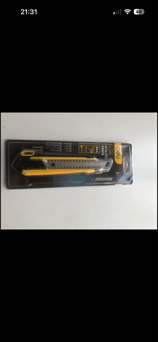 X-jato amarelo e preto