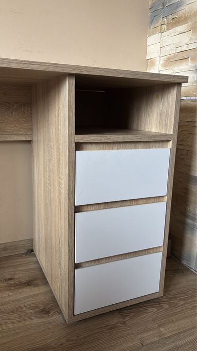 Biurko, stan bardzo dobry