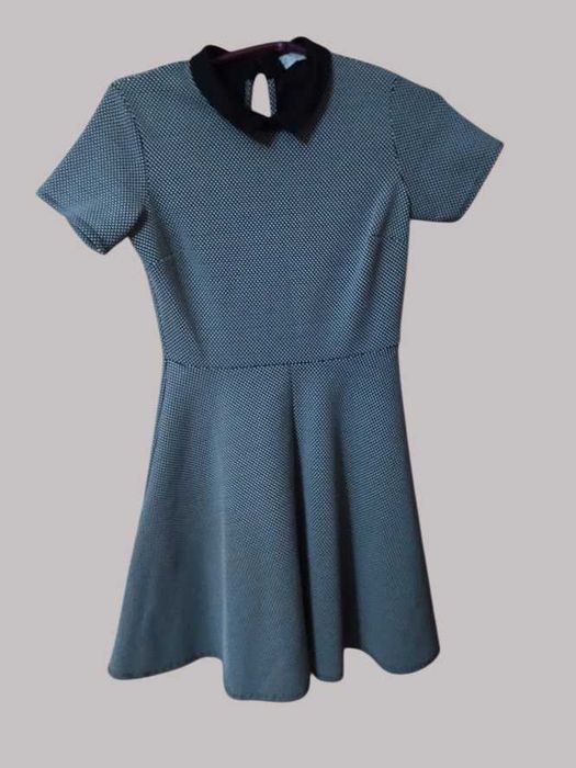Стильна сукня dorothy perkins з контрастним комірцем Dorothy Perkins