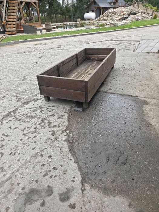 Bardzo duża donica