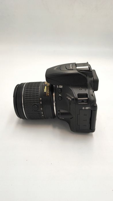 Lustrzanka Nikon D5600 18-55 AF-P VR 15946 zdjęć