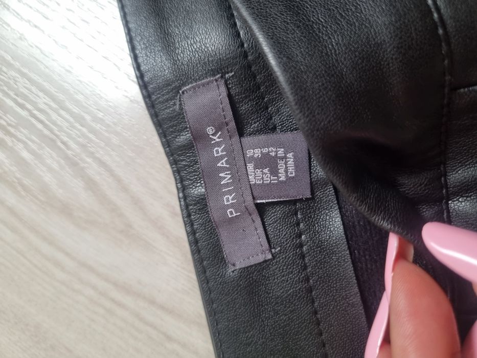 Spódnico spodenki plisowane eko skóra roz M