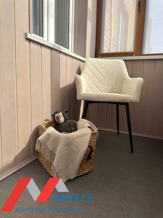 Без% Оренда 3к82м2 Микільсько-Ботанічна 17/19 Університет Бот.сад