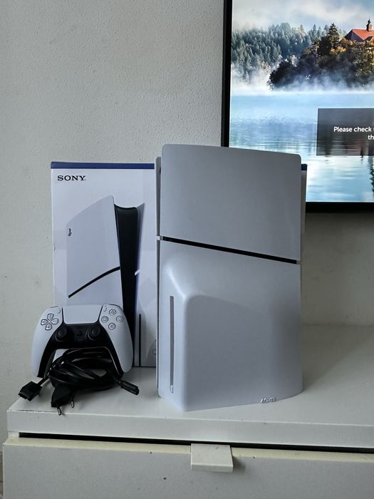 Ps5 slim 1tb com 8 jogos c/novo c/garantia