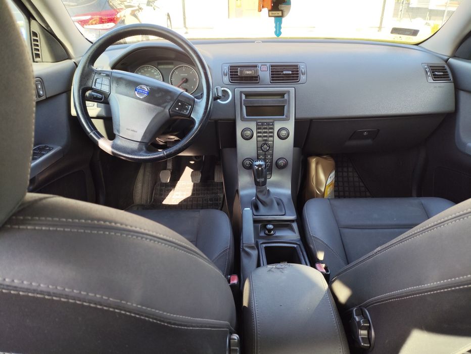 Volvo S40.    2006r
