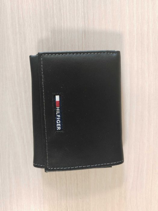 portfel Tommy Hilfiger