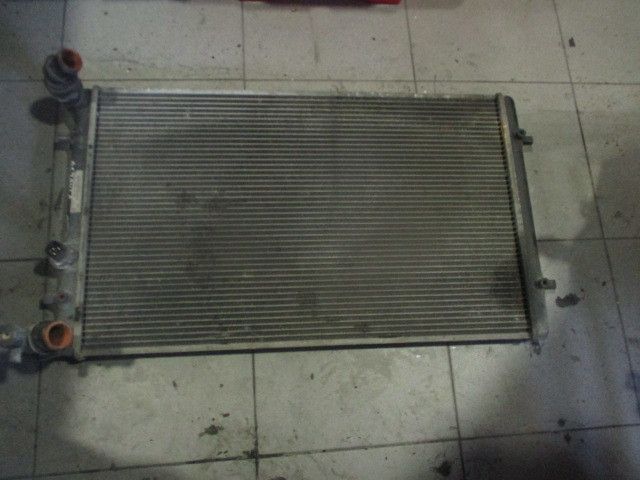 Radiador de água SKODA Octavia I Hatchback (1U2)
