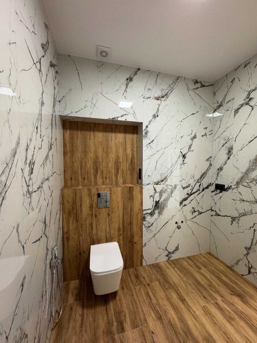 Продається 2-кімнатна з ремонтом