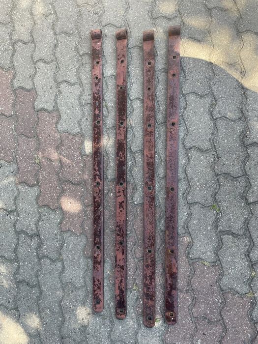 Zawiasy do drzwi - stalowe