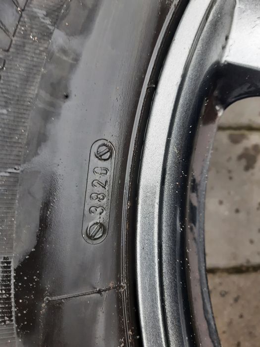 Kormoran SUV SNOW 18"