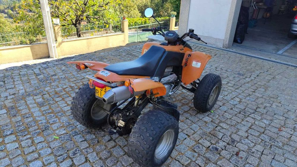 Moto 4 SMC Captain 300 2 Lugares